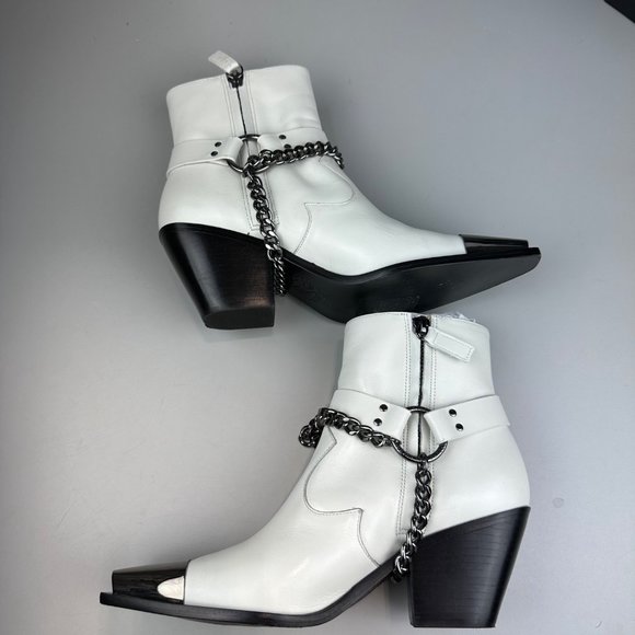 Dundas x Revolve Gigi Bootie Leather in Bone White and  Silver Size 7.5 - Picture 5 of 9